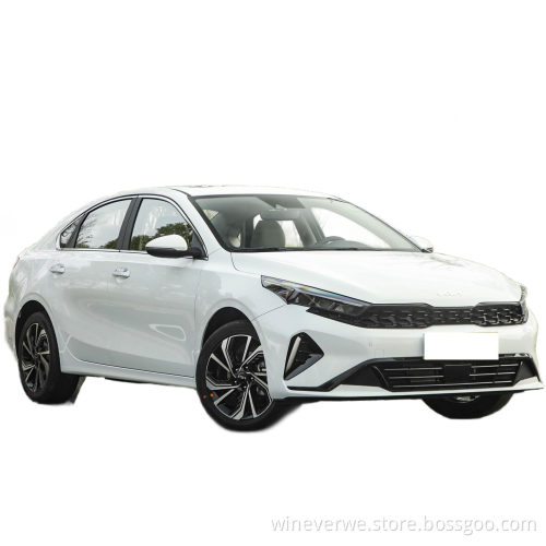 2023 1.5L IVT LINE KIA K3 Warna Putih Digunakan Kereta Kiri Pemandu Tangan Kereta Petrol 4 Pintu 5 Kerusi